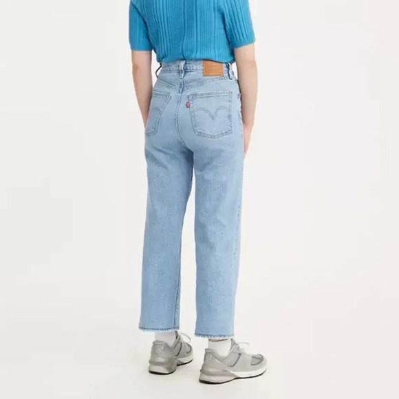 Levi’s RIBCAGE STRAIGHT ANKLE WOMEN'S JEANS - Picture 3 of 8